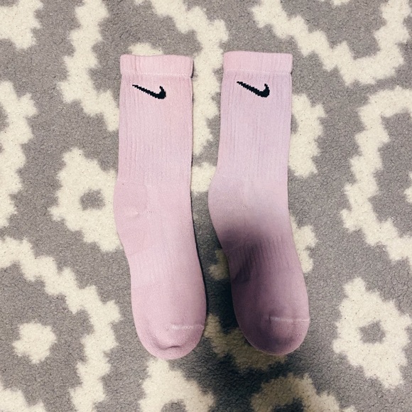 lavender nike socks